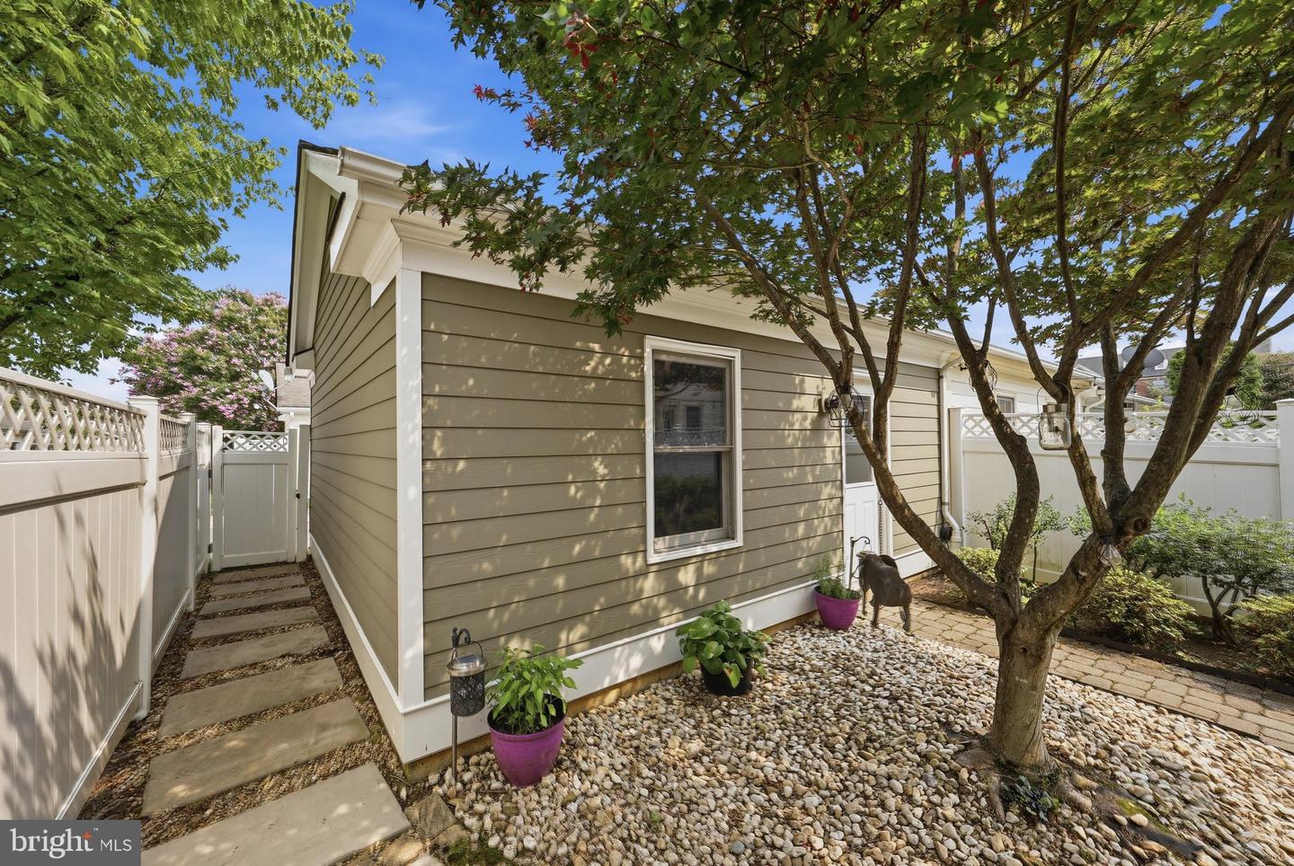 3648 Islington St Property Photo 43