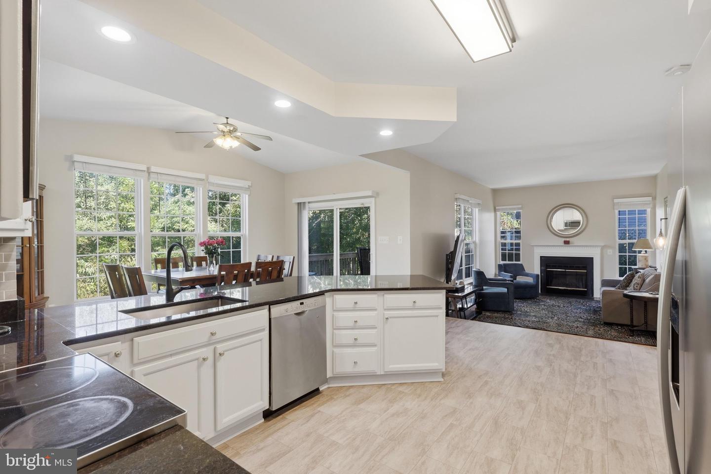 5734 Little Spring Way Property Photo 10