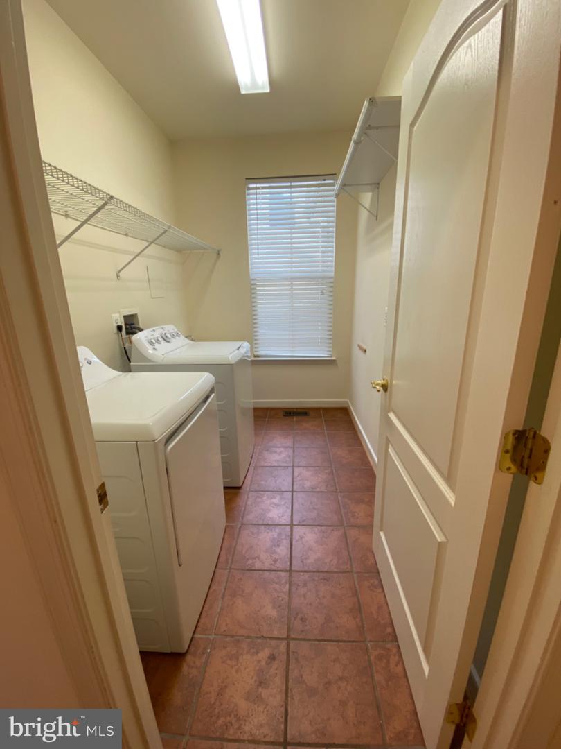 3858 Braveheart Dr Property Photo 8
