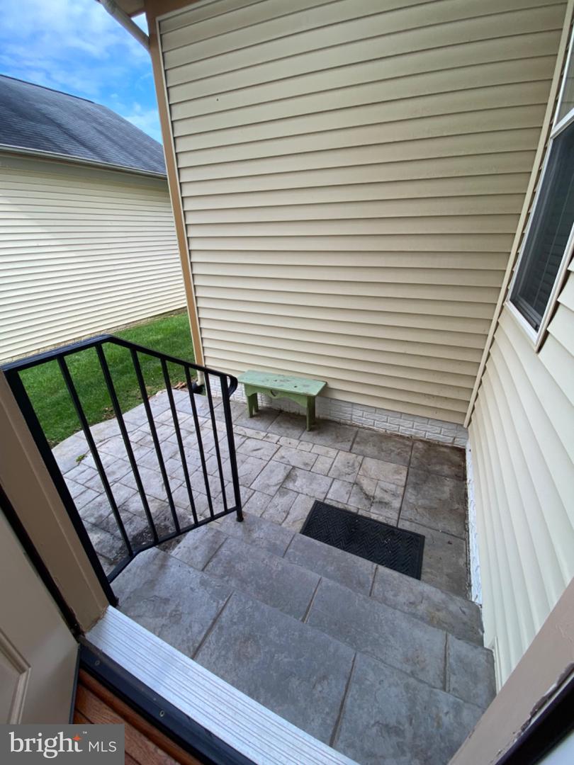 3858 Braveheart Dr Property Photo 14