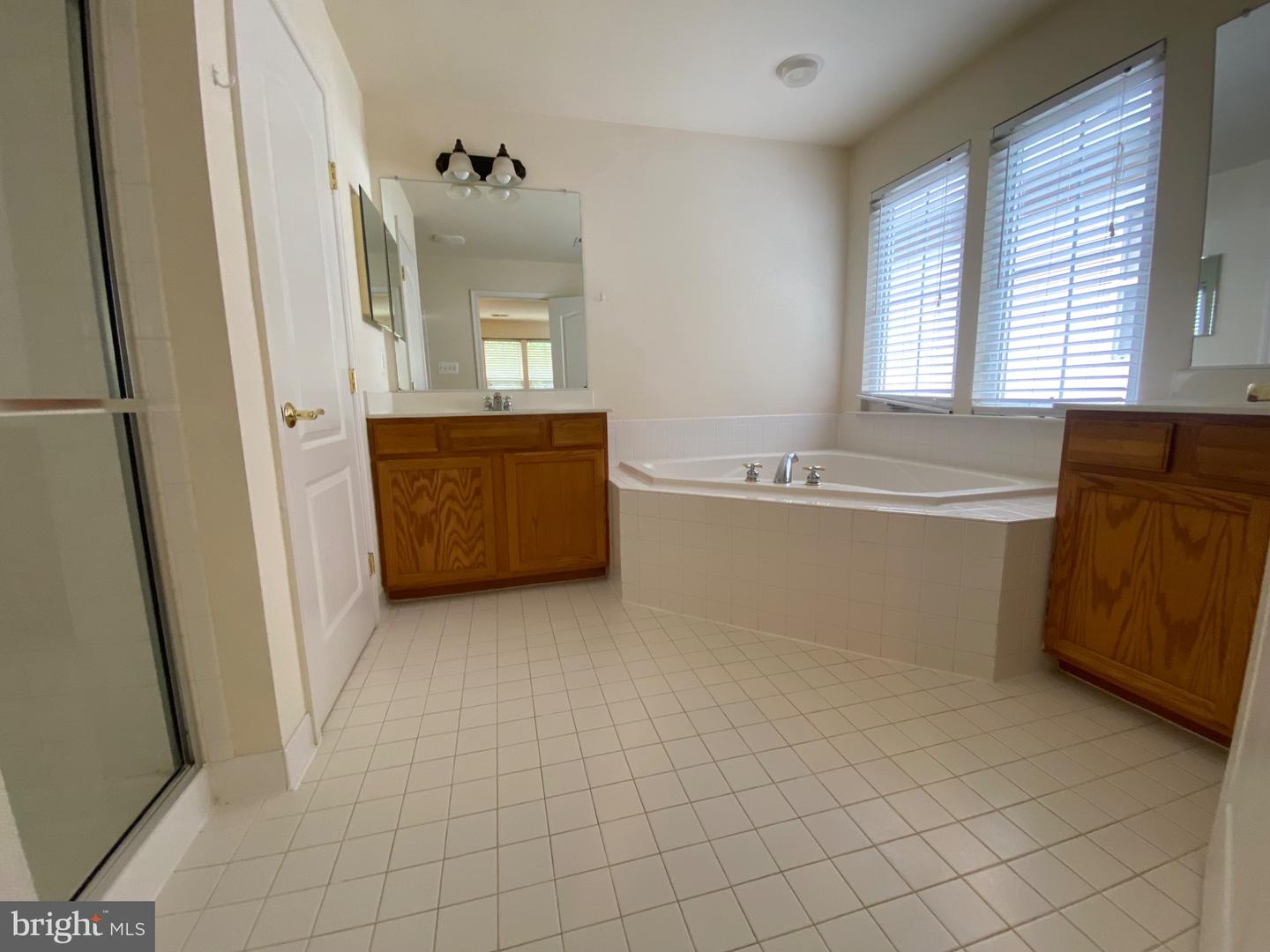 3858 Braveheart Dr Property Photo 18