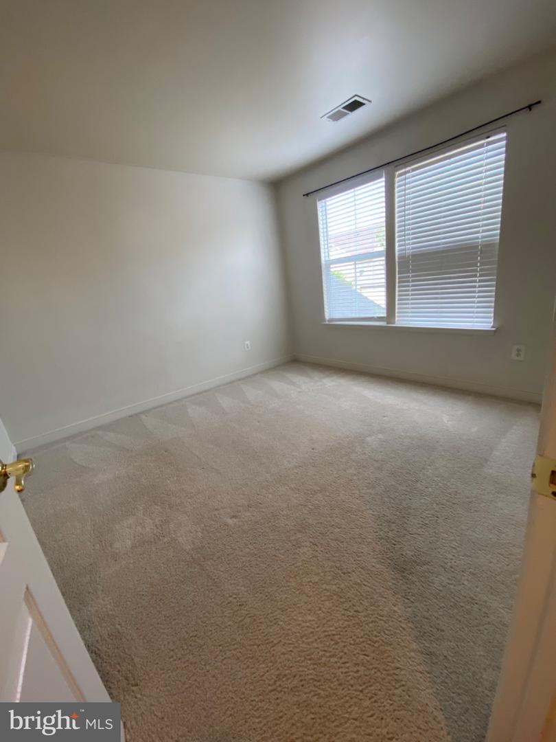 3858 Braveheart Dr Property Photo 24