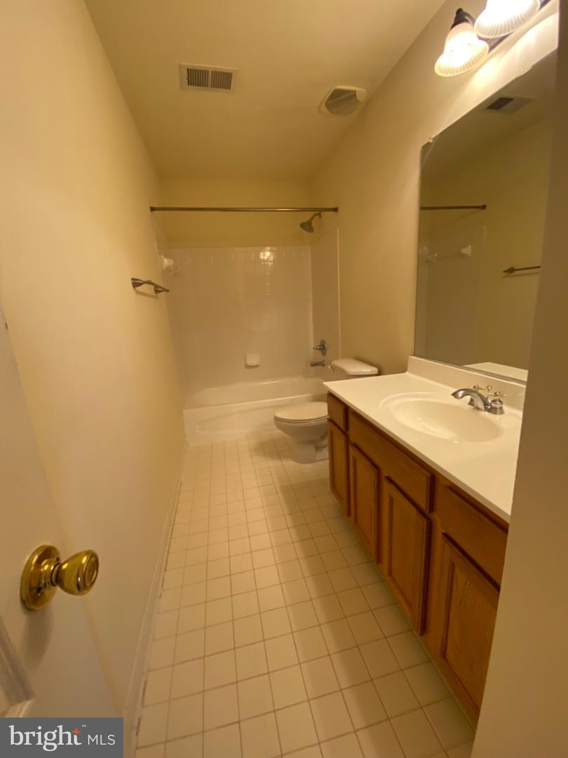3858 Braveheart Dr Property Photo 27
