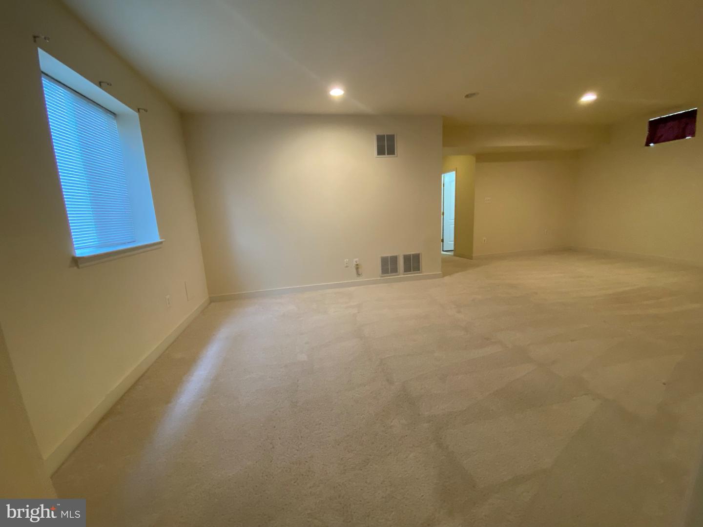 3858 Braveheart Dr Property Photo 29
