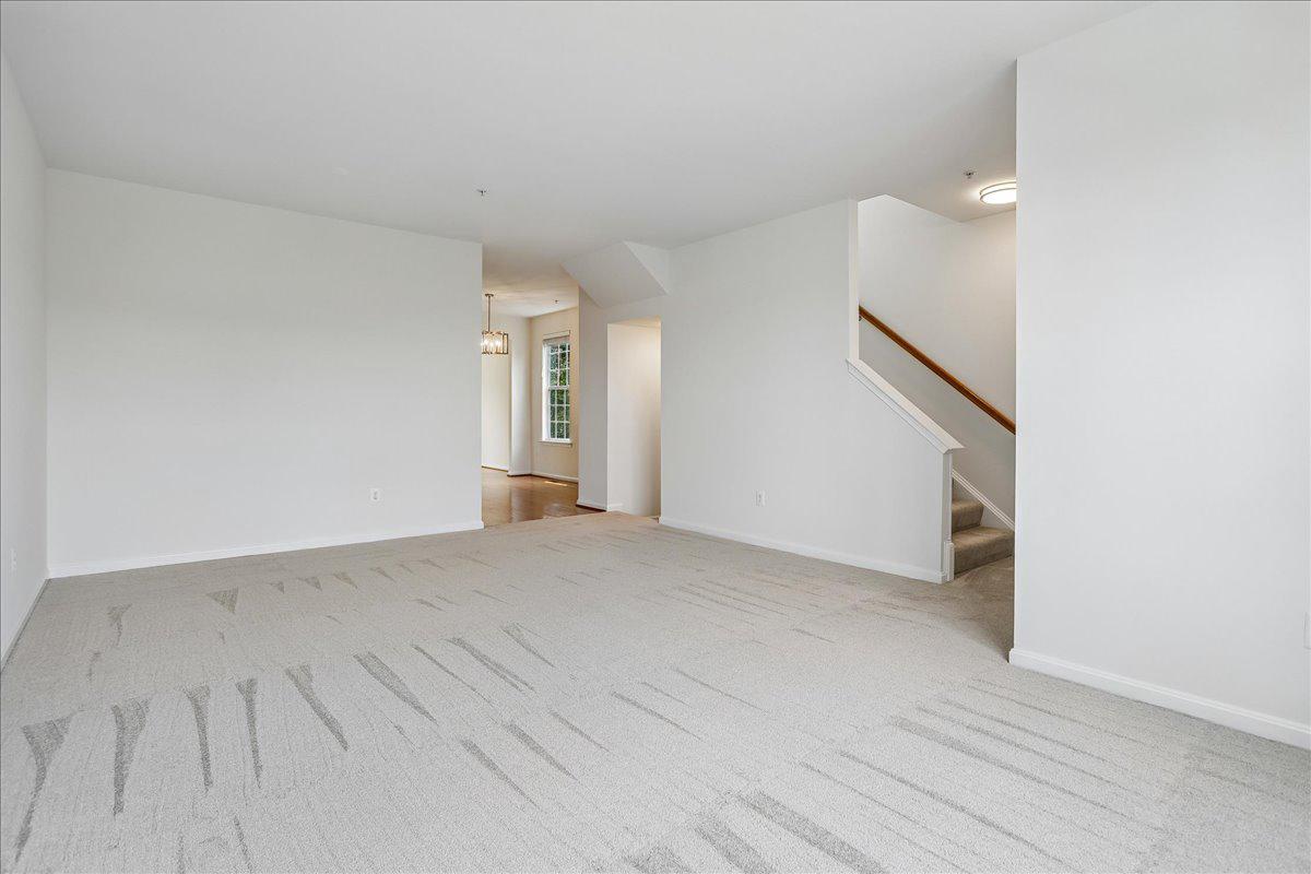 615 Amberfield Rd Property Photo 10