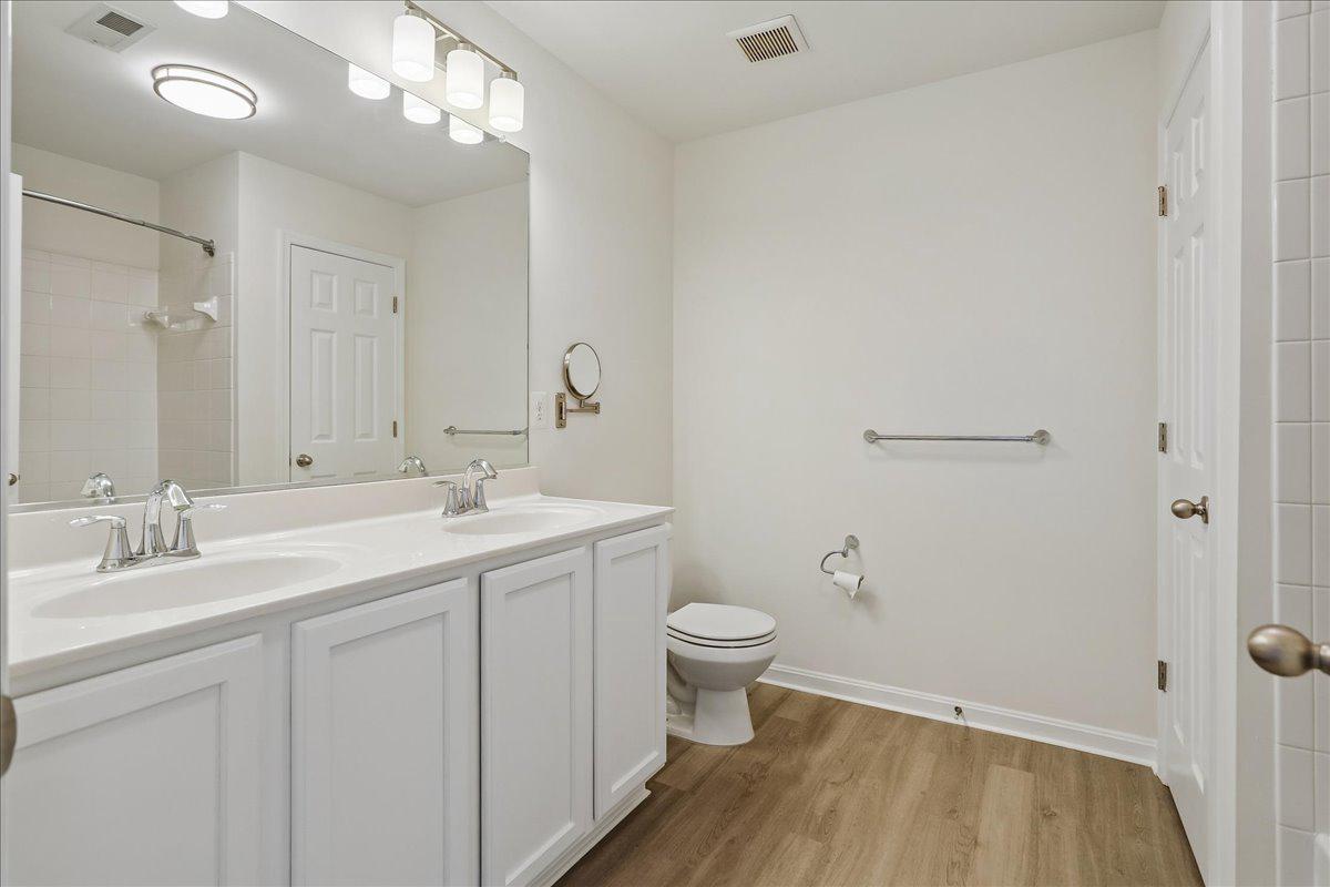 615 Amberfield Rd Property Photo 23