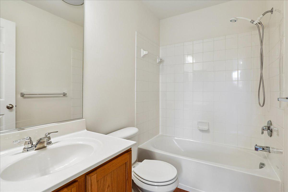 615 Amberfield Rd Property Photo 27