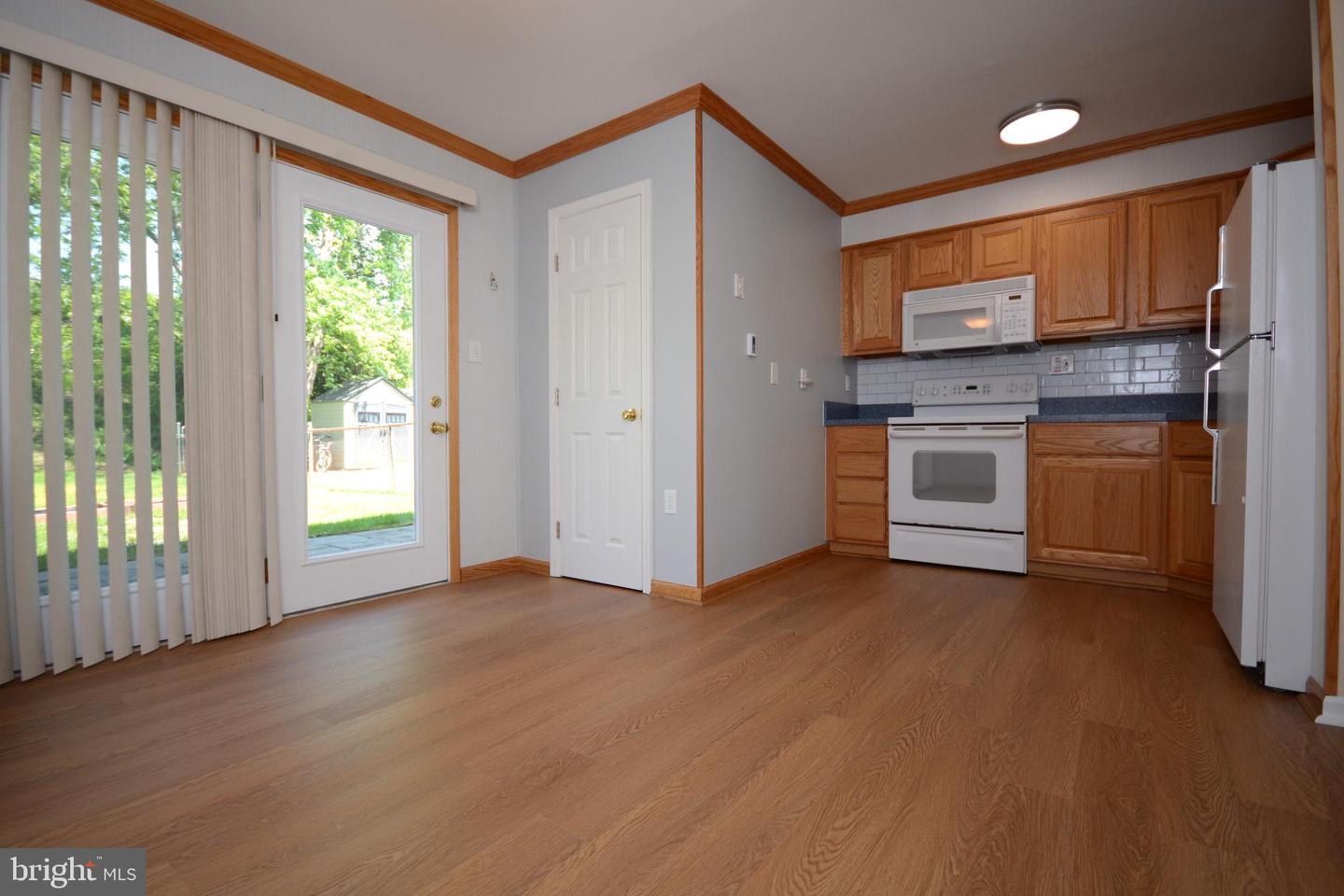7316 E Springbrook Ct Property Photo 5