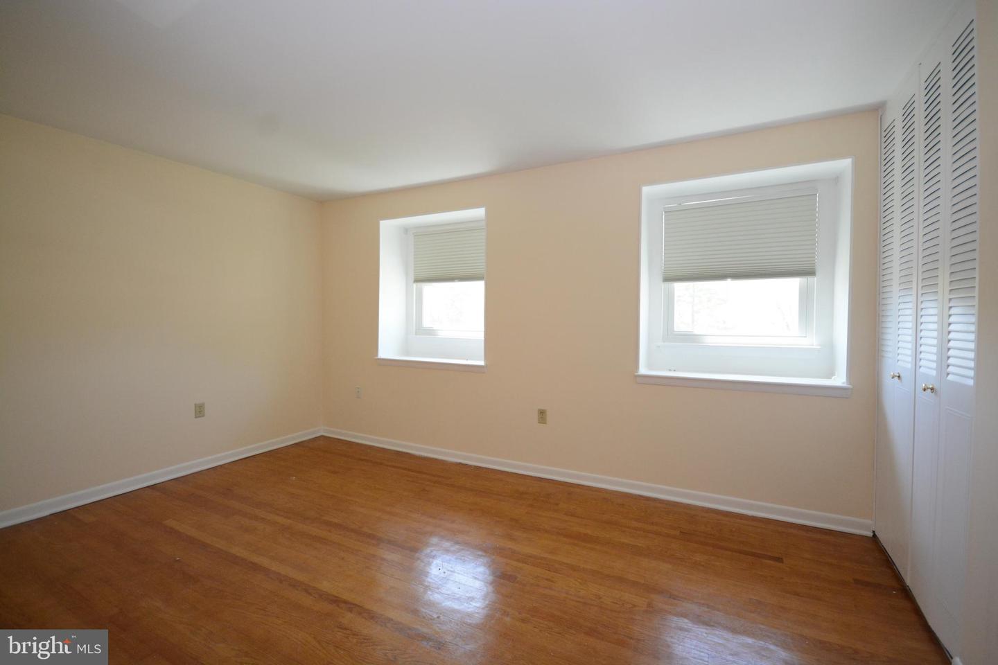 7316 E Springbrook Ct Property Photo 16