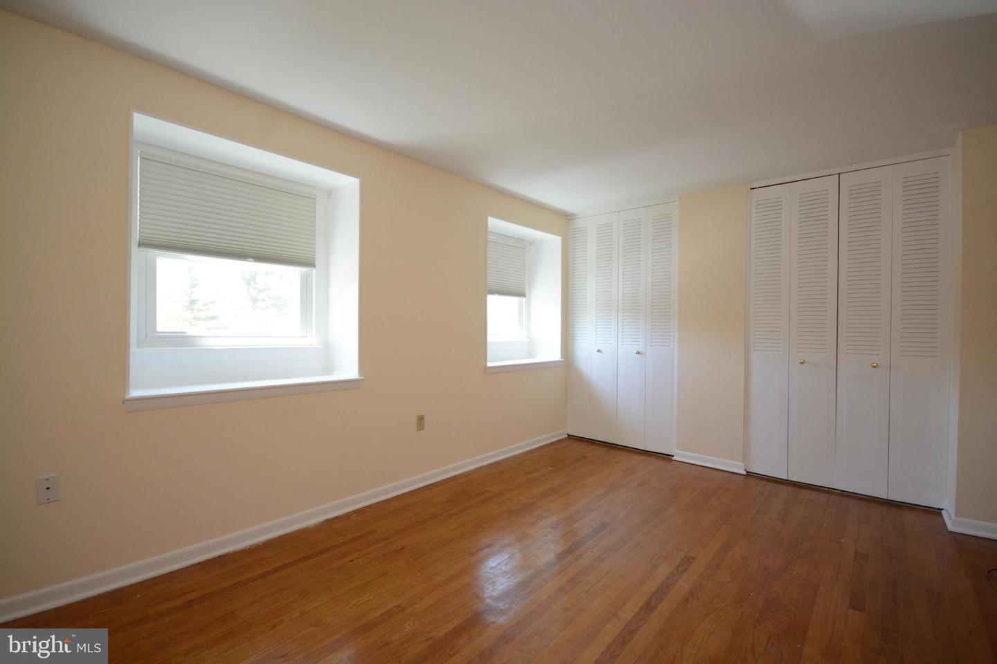 7316 E Springbrook Ct Property Photo 17