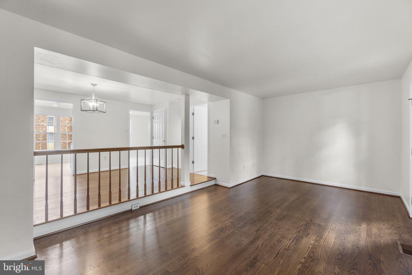 8039 Hollow Reed Ct Property Photo 13