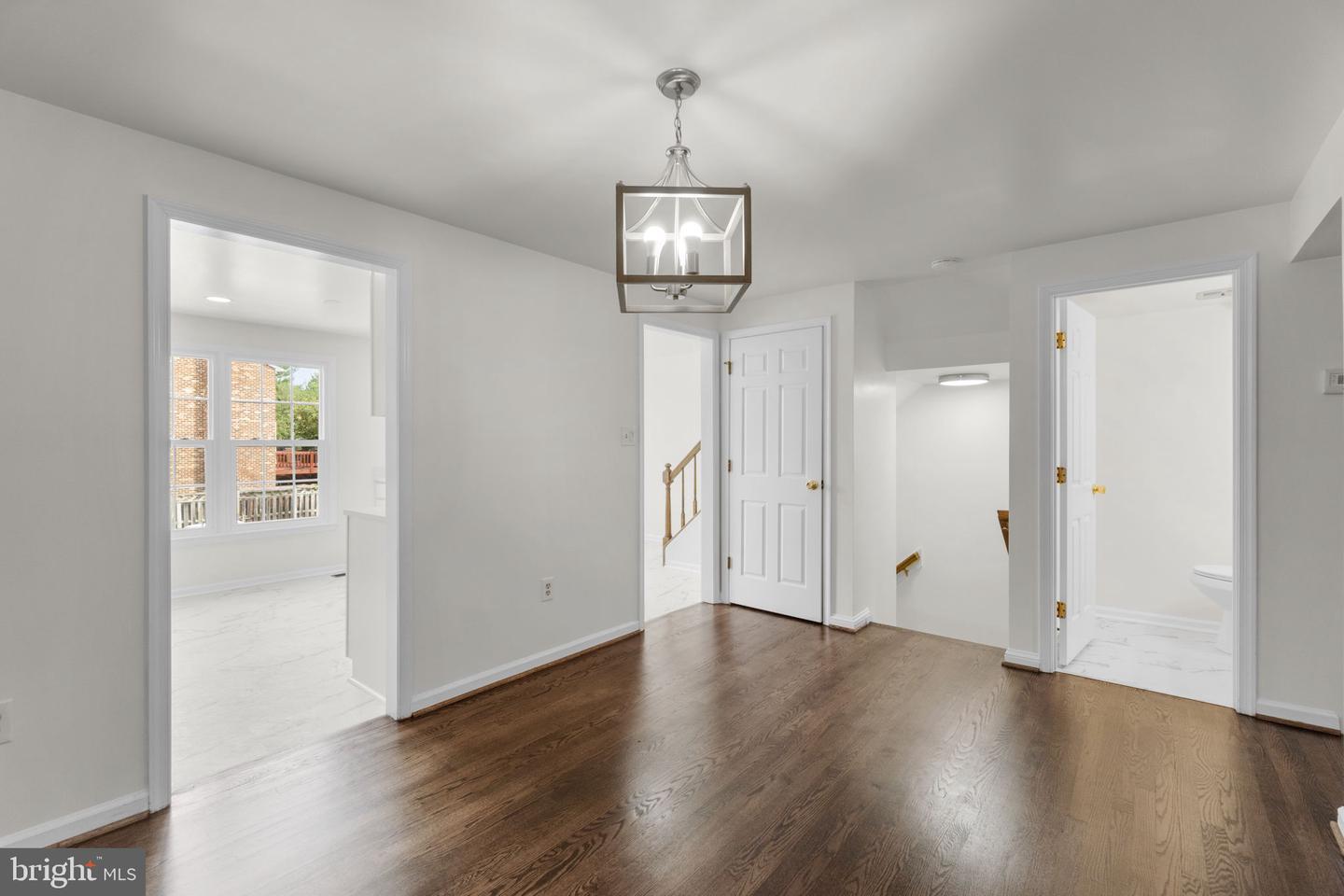 8039 Hollow Reed Ct Property Photo 15