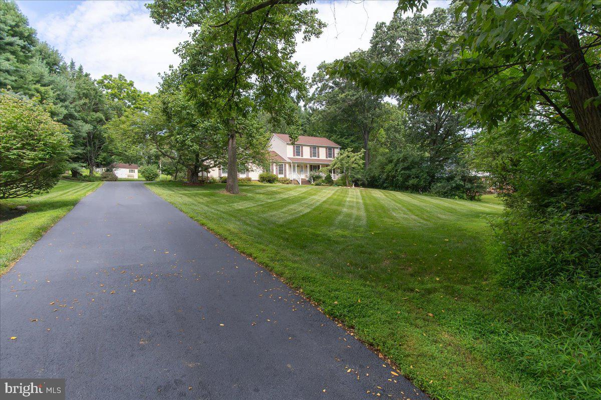 5528 Woodlyn Rd Property Photo 2