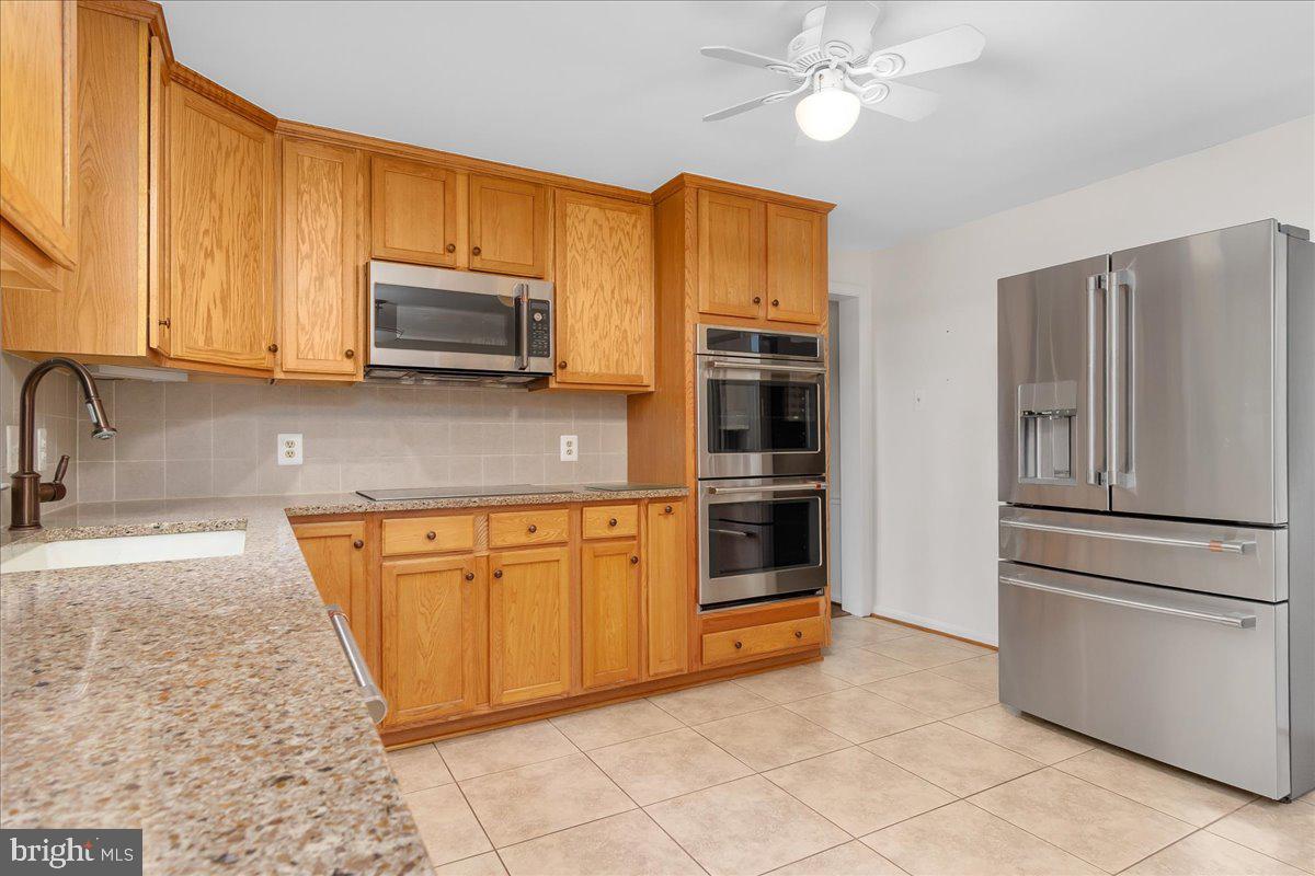 5528 Woodlyn Rd Property Photo 9