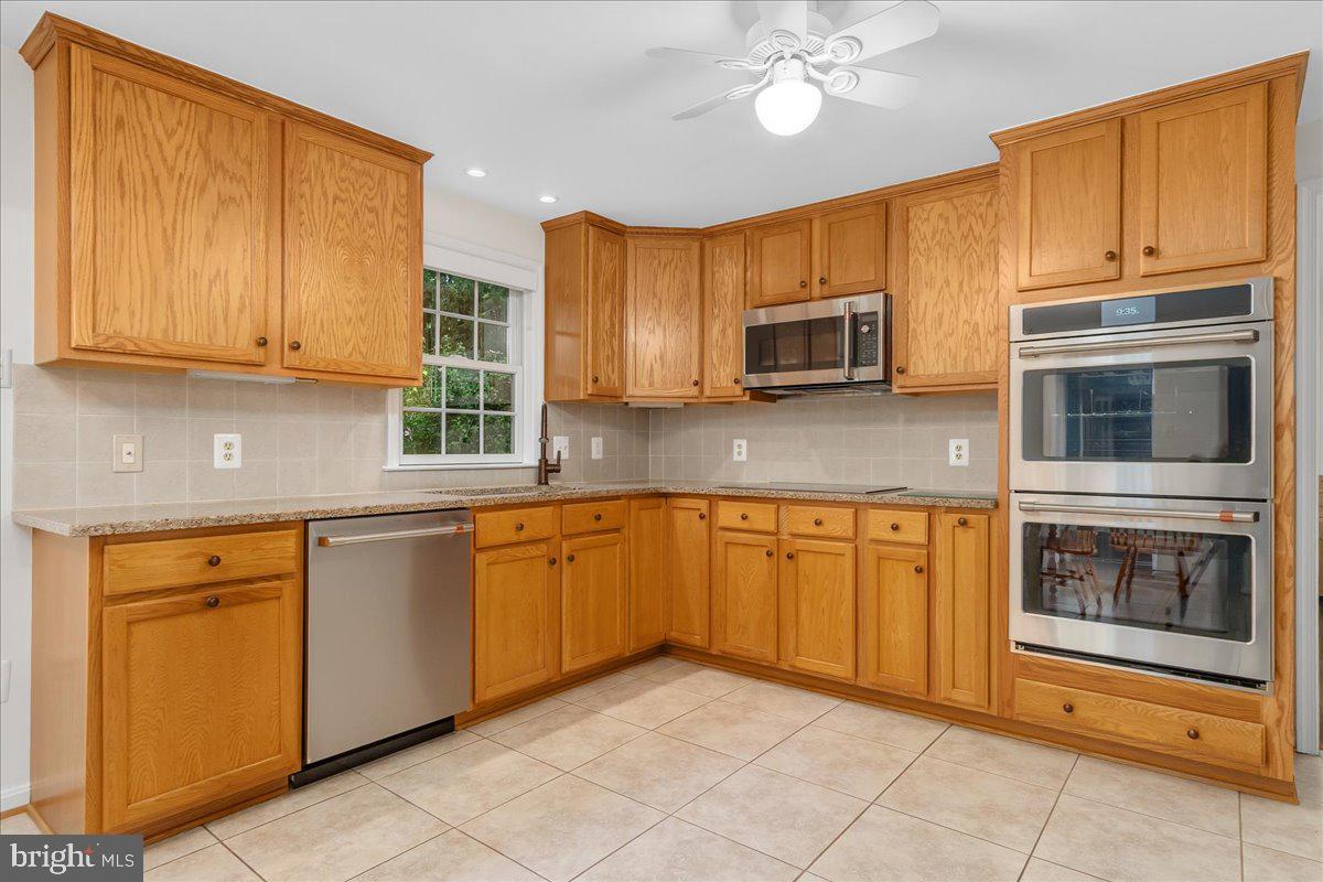 5528 Woodlyn Rd Property Photo 10