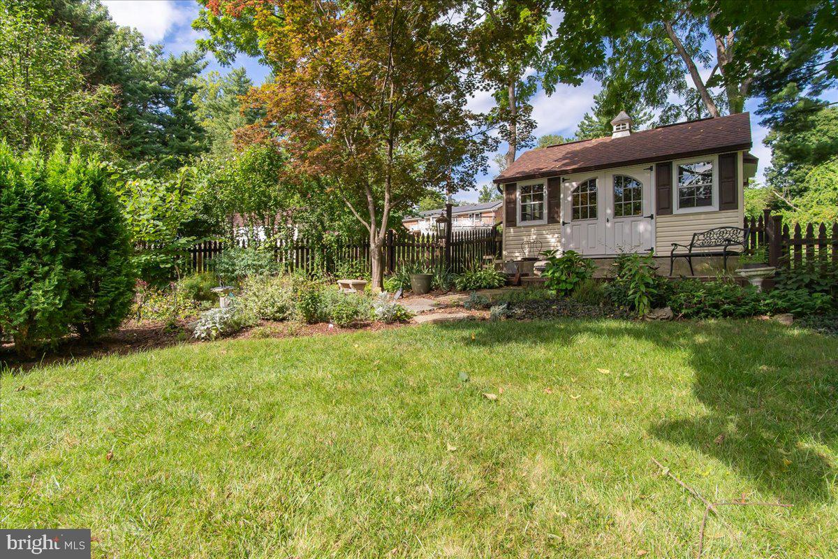 5528 Woodlyn Rd Property Photo 47
