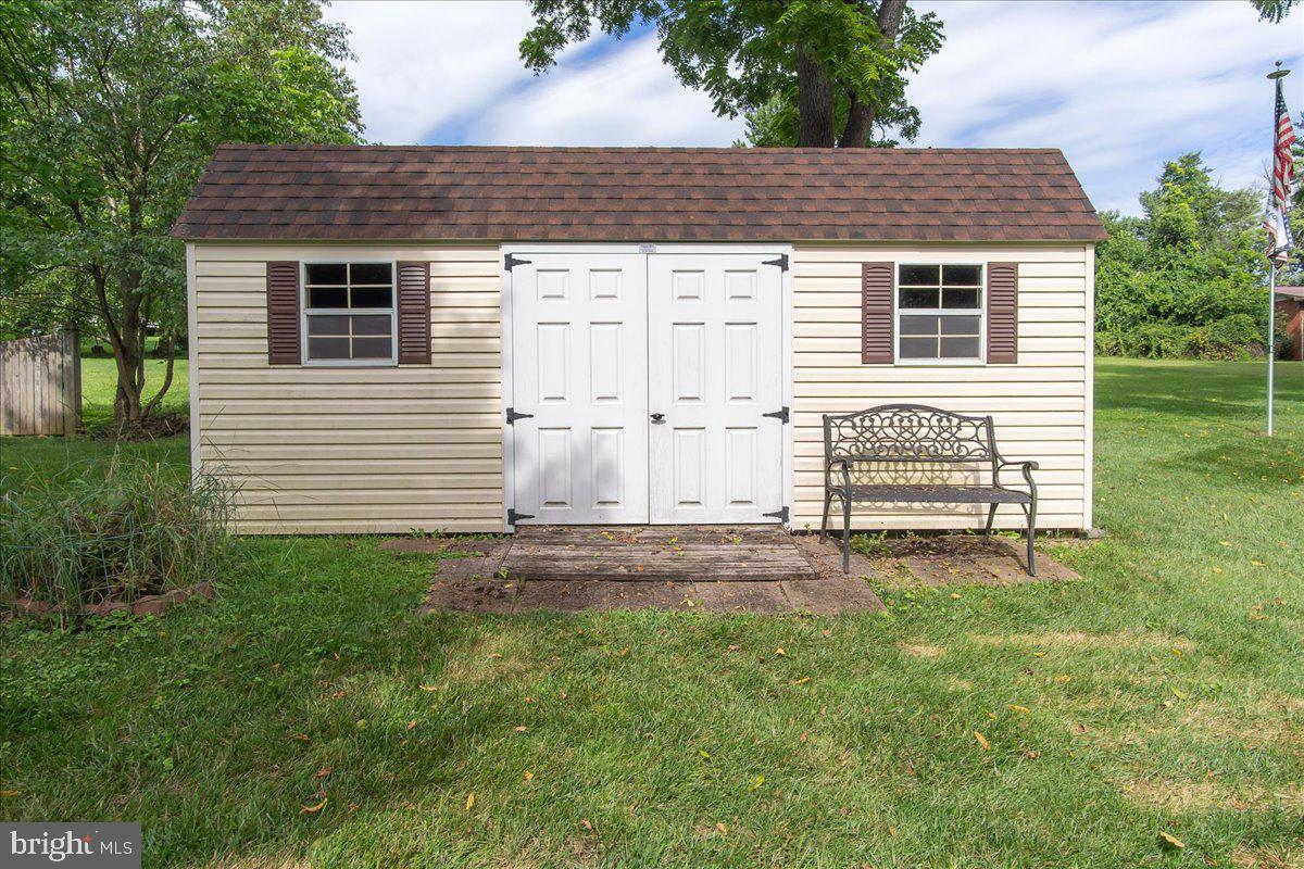 5528 Woodlyn Rd Property Photo 52