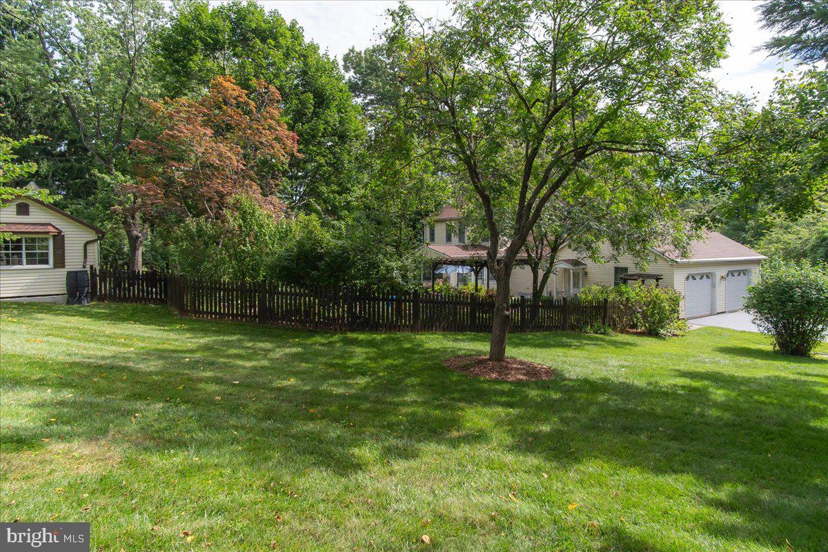 5528 Woodlyn Rd Property Photo 53