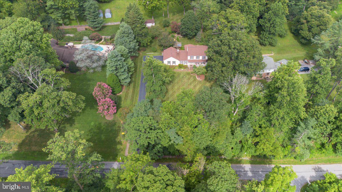 5528 Woodlyn Rd Property Photo 57