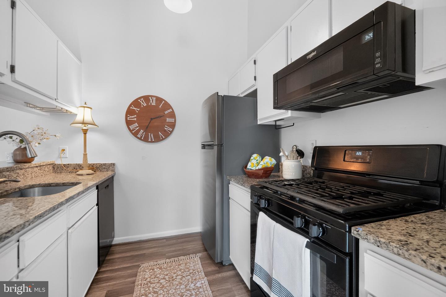 1602 Berry Rose Ct #2 3d Property Photo 19