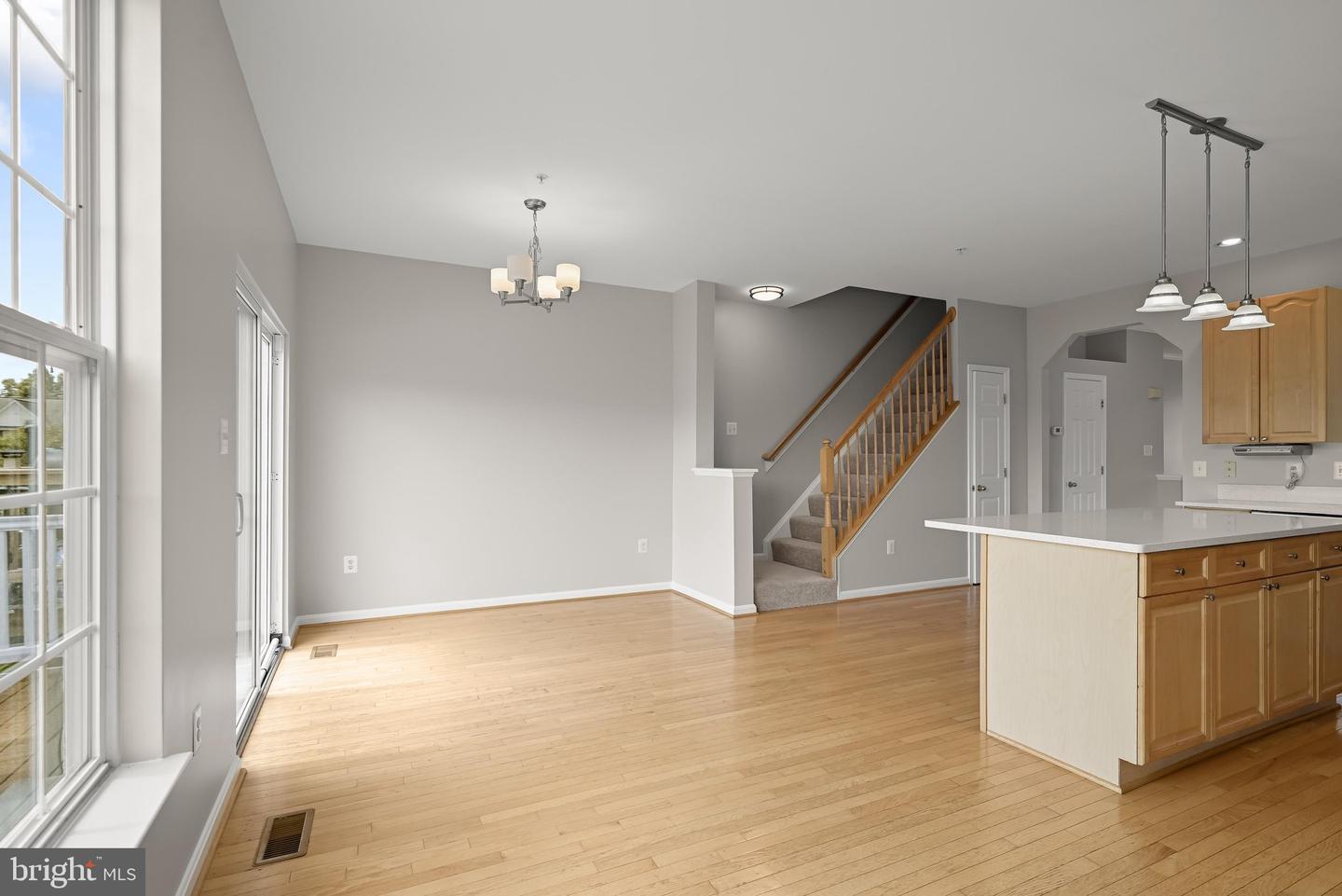 3741 Singleton Ter Property Photo 29