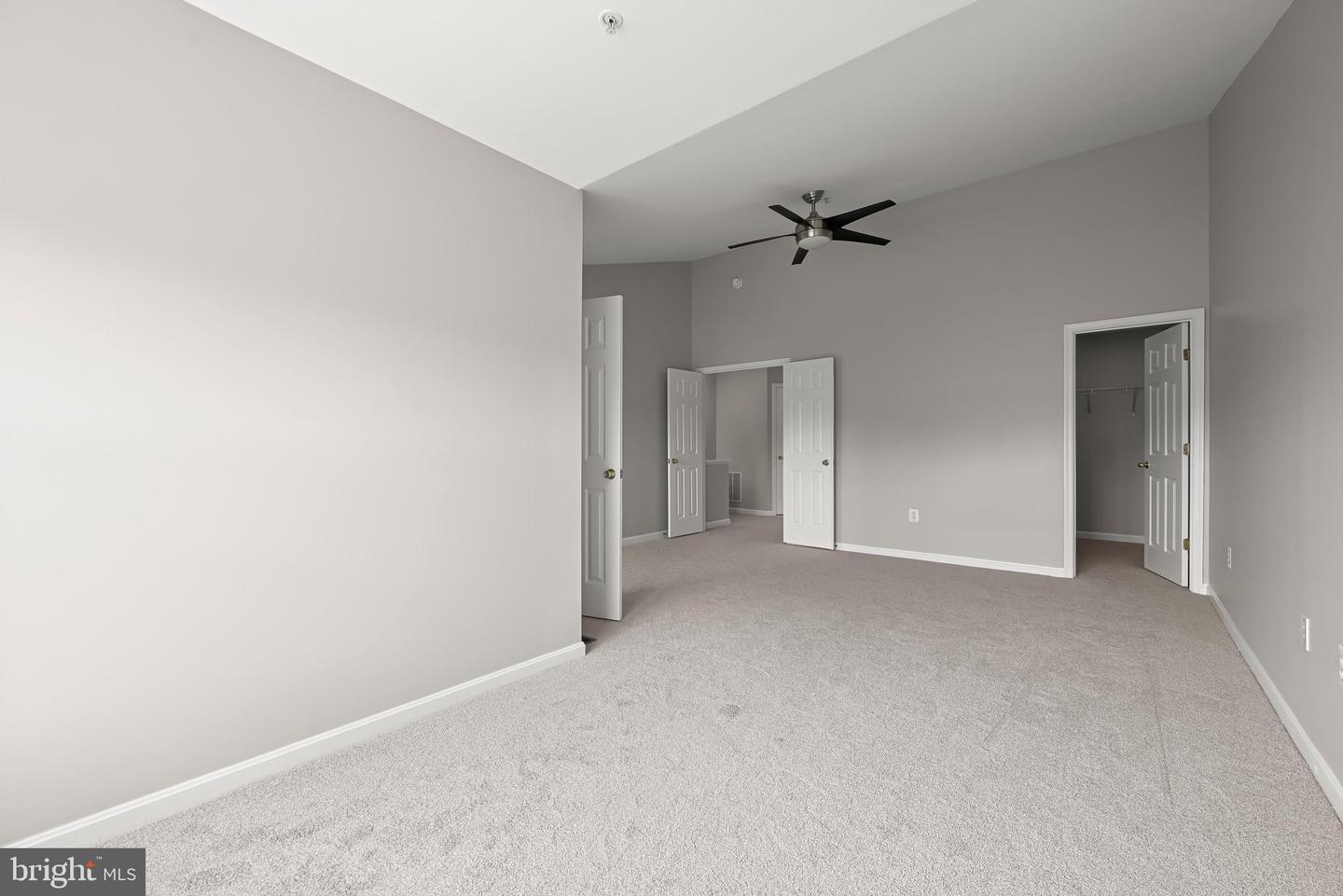 3741 Singleton Ter Property Photo 44