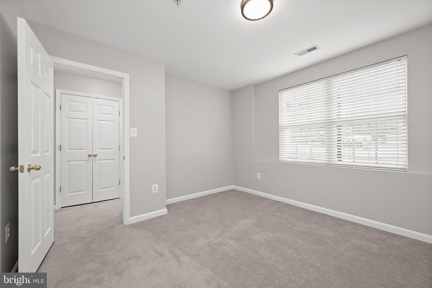 3741 Singleton Ter Property Photo 60