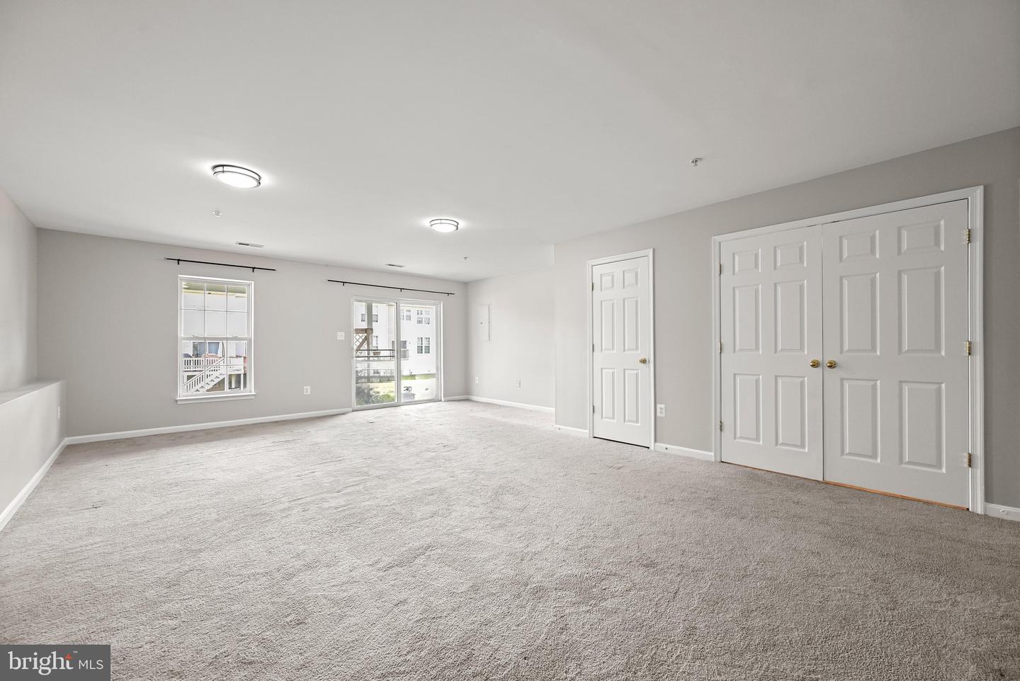 3741 Singleton Ter Property Photo 68
