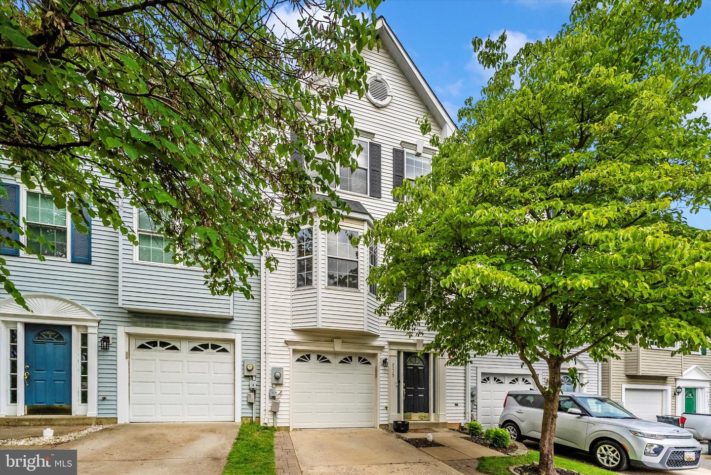 7115 Oberlin Cir Property Photo 1