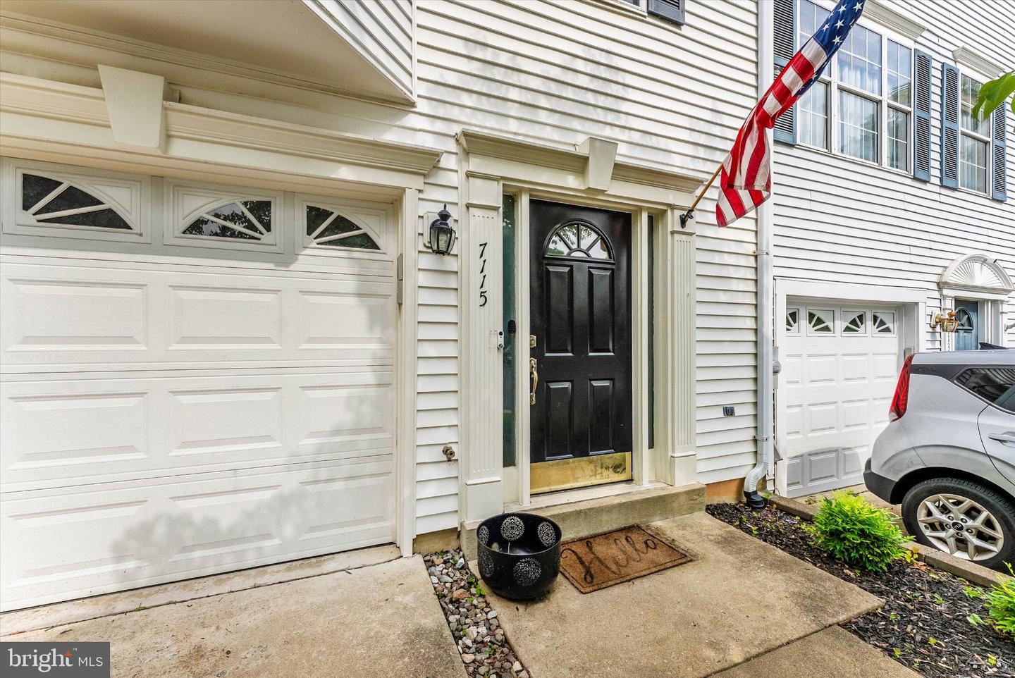 7115 Oberlin Cir Property Photo 6