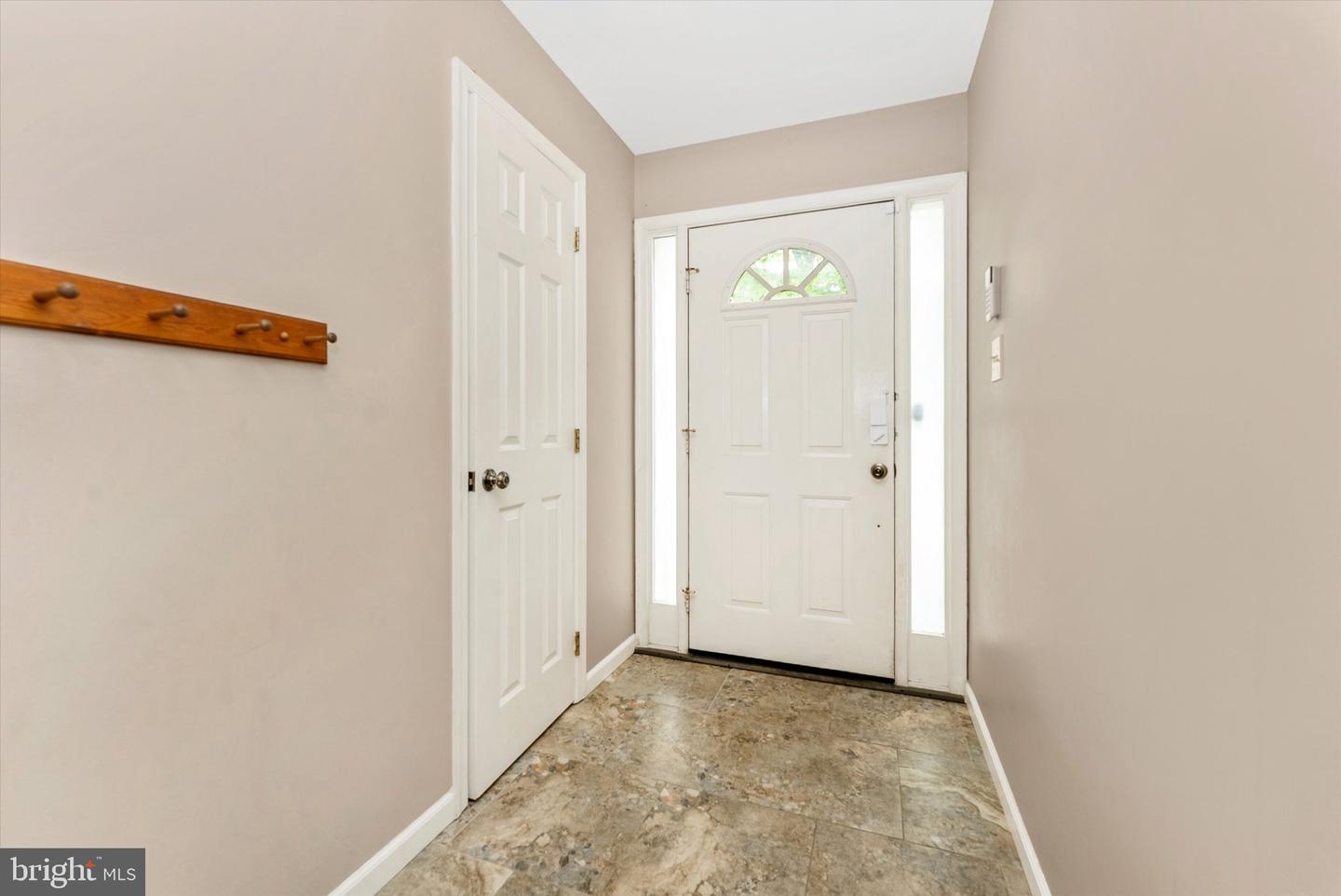 7115 Oberlin Cir Property Photo 8
