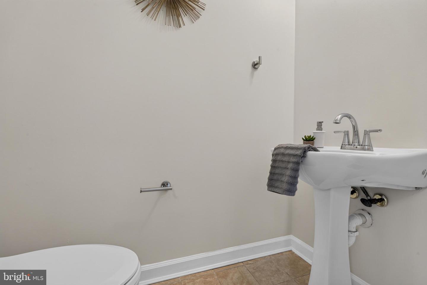 5309 Duke Ct Property Photo 12