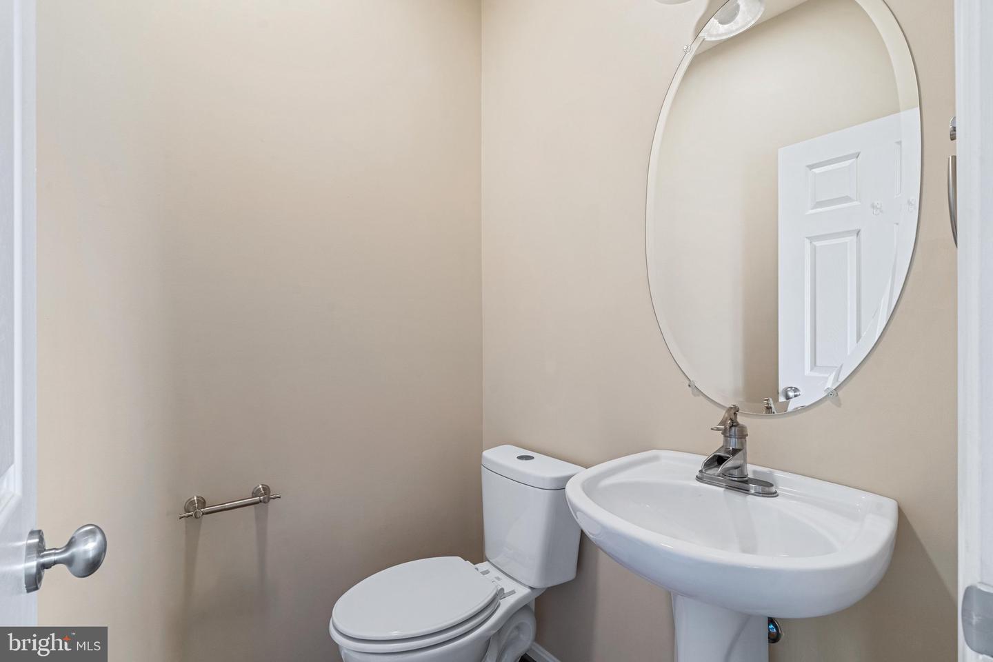 2620 Emerson Dr Property Photo 10