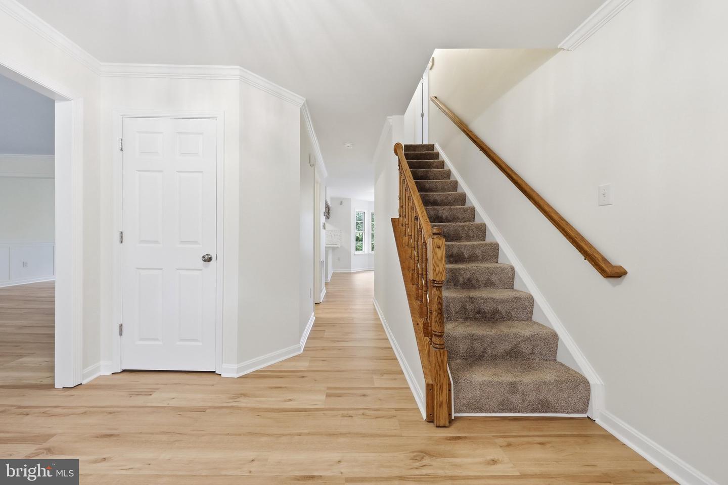 6728 Oakridge Rd Property Photo 3