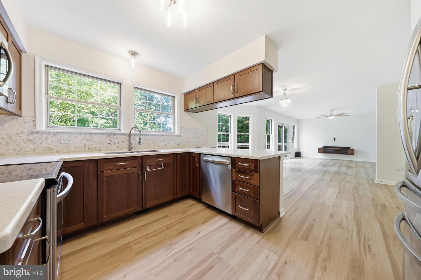 6728 Oakridge Rd Property Photo 10