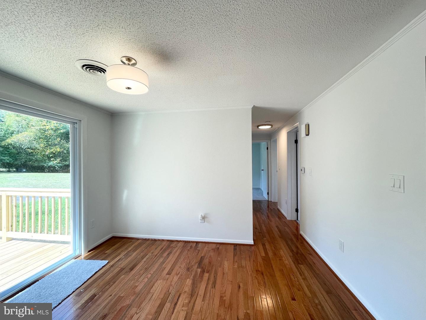 9715 Spencer Property Photo 15