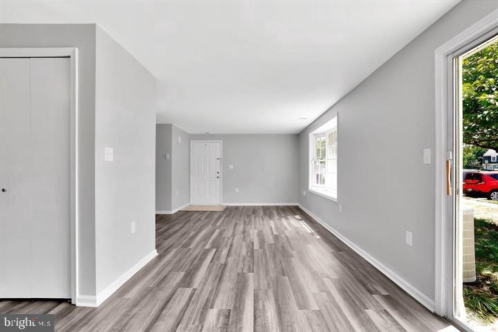 1237-c Danielle Dr Property Photo 4