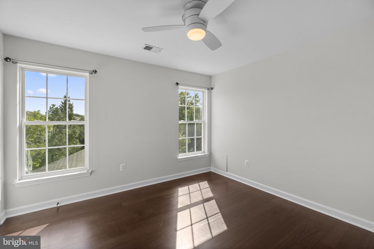 9237 Charterhouse Rd Property Photo 40