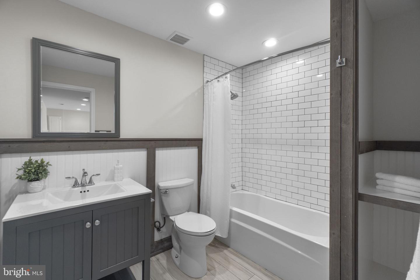 9237 Charterhouse Rd Property Photo 50