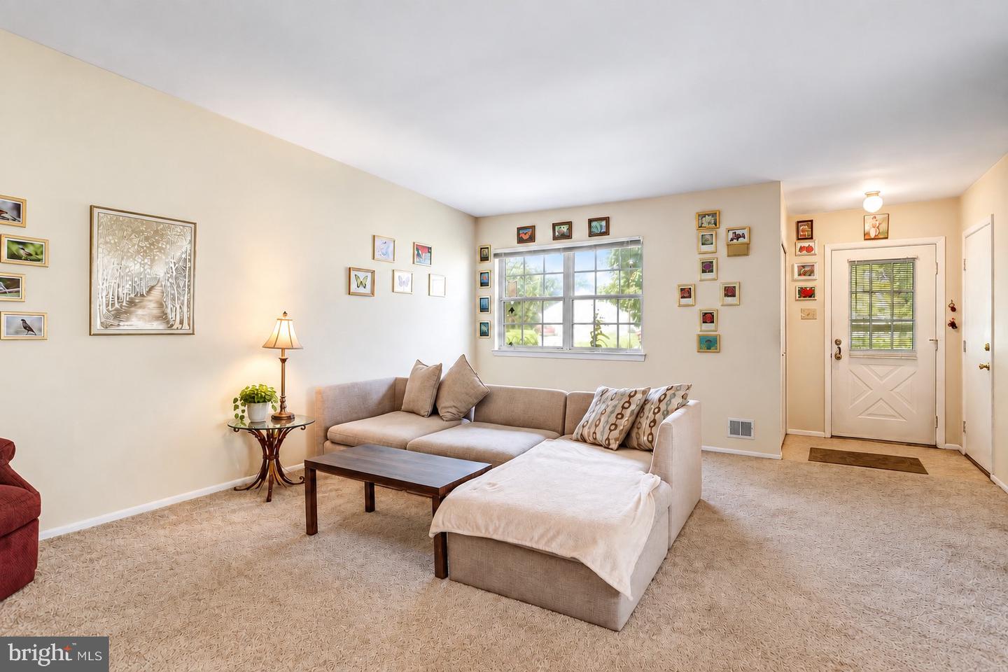 6861 Snowberry Ct Property Photo 2