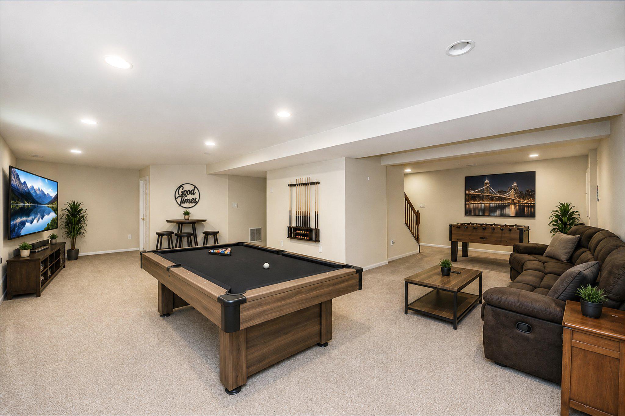 10 Fiona Way Property Photo 36