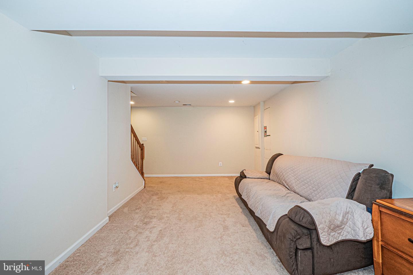 10 Fiona Way Property Photo 37