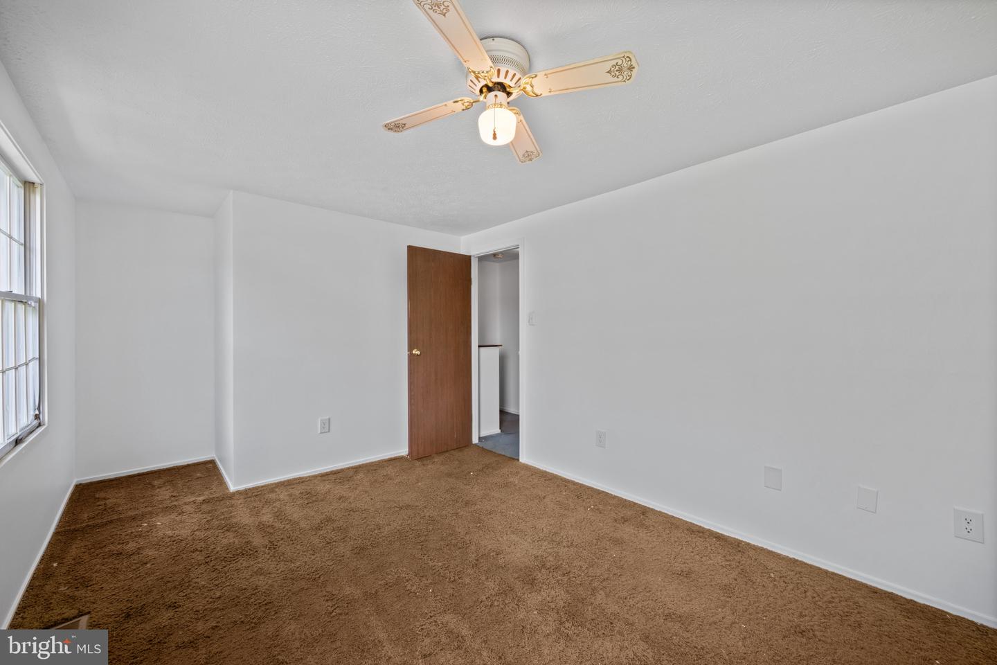 1576 Carey Pl Property Photo 15