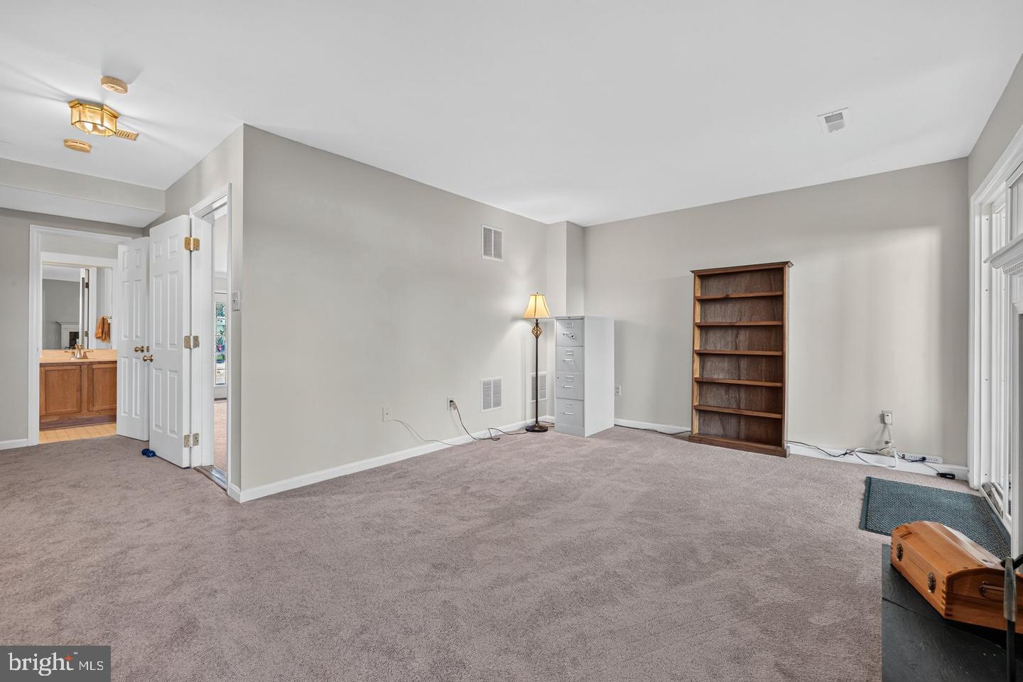 6581 Willard Horine Ct Property Photo 9