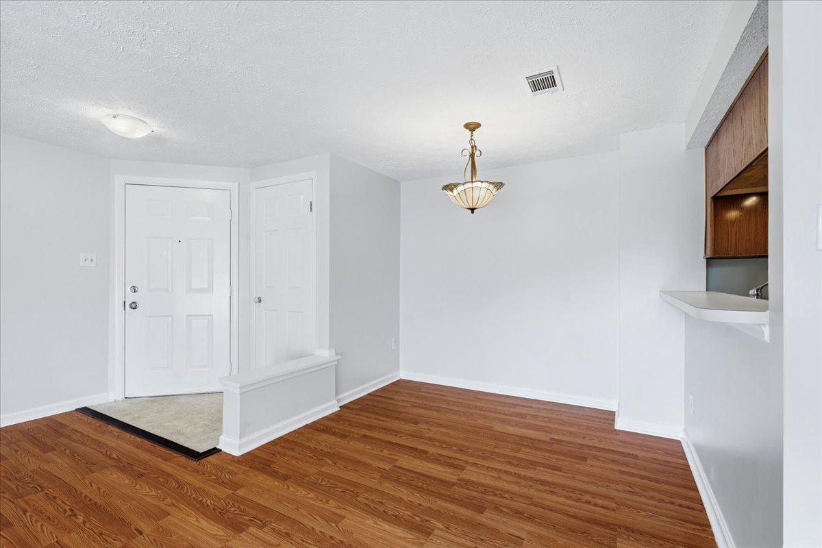 803-h Stratford Way #h Property Photo 9