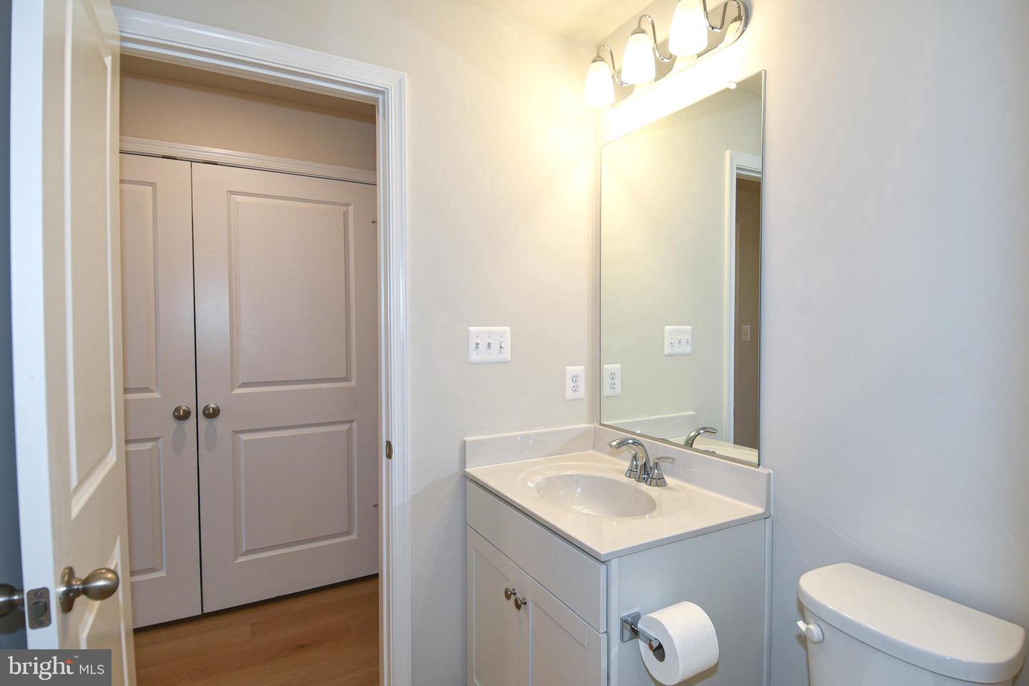 402 Matlock Ln Property Photo 10