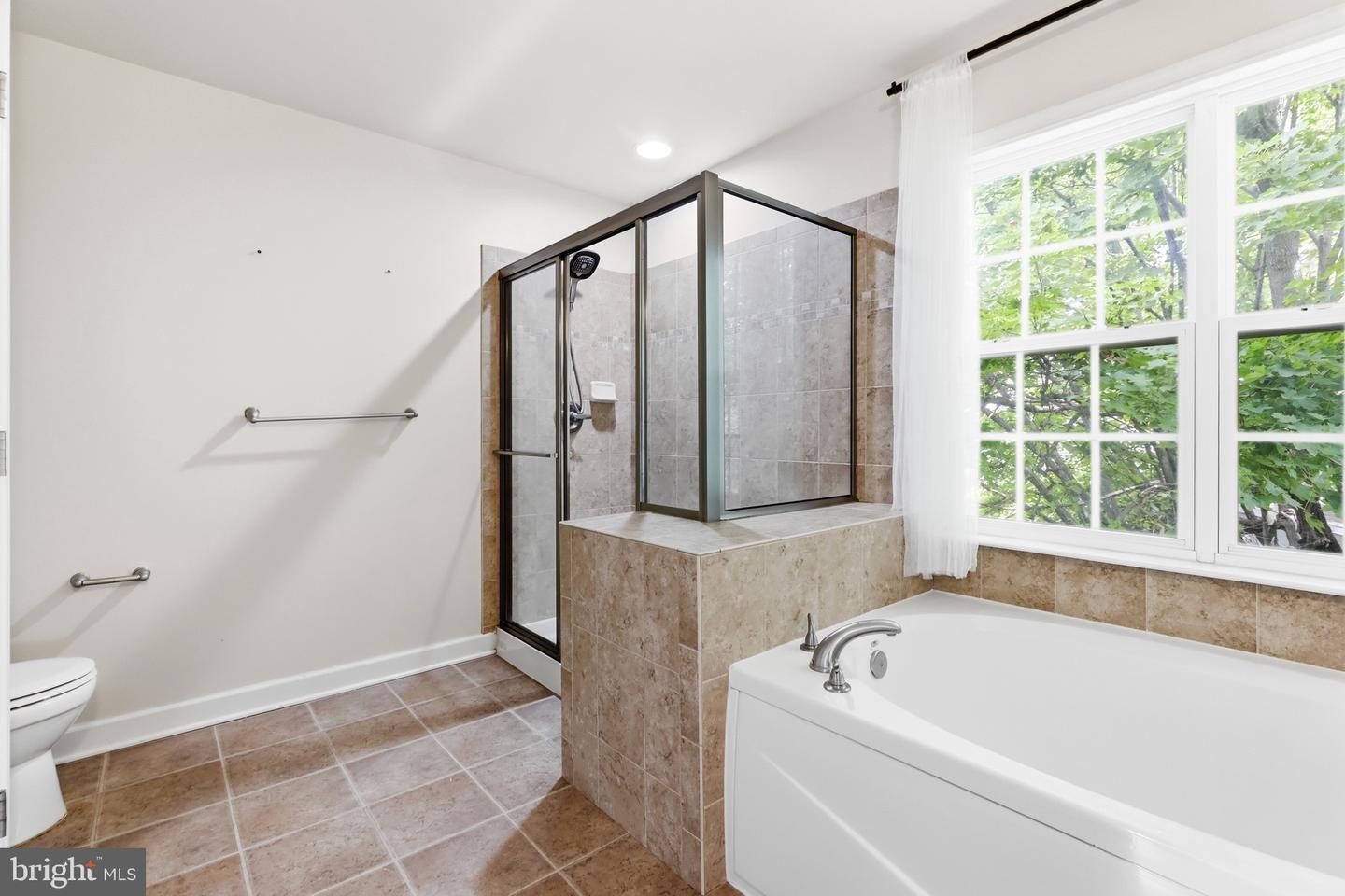 300 Catoctin Ave Property Photo 17