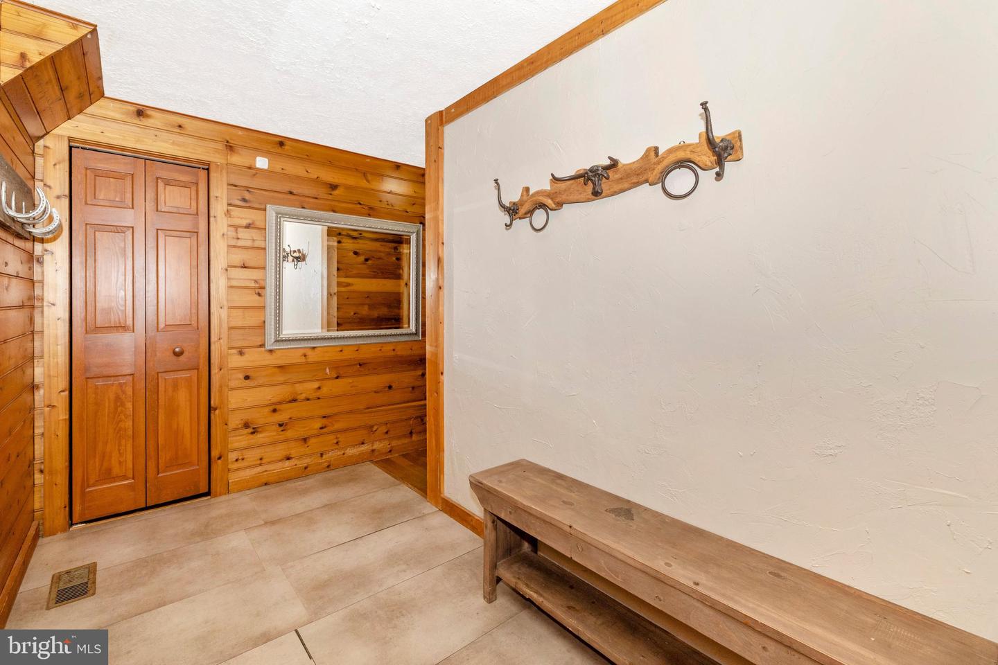 6838 Mountain Church Rd Property Photo 5