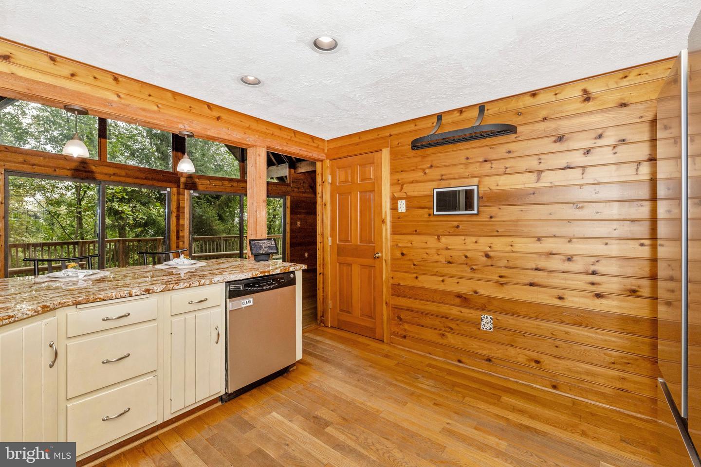 6838 Mountain Church Rd Property Photo 18