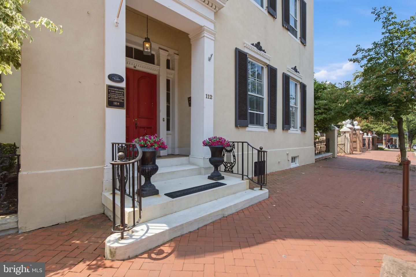 112 Church St Property Photo 4